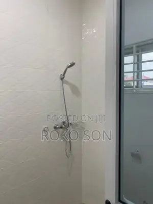 3bdrm House in Dr Roko, Lake Side Estate for sale