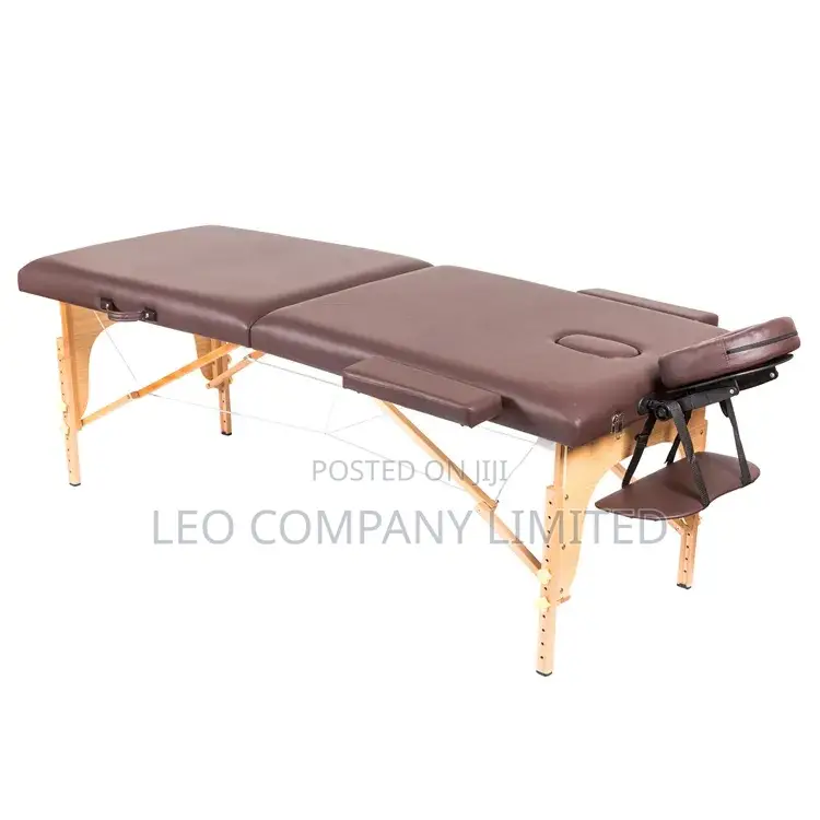 Foldable Massage Table With Wooden Legs