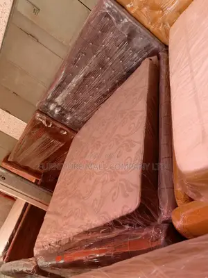 Great King Size Frame With Mattress 