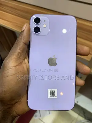 New Apple iPhone 11 128 GB White