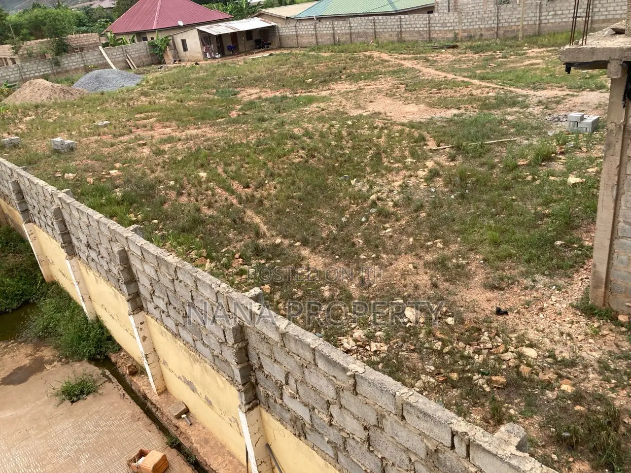 One Plot of Land for Sale Located at Adenta Rowi
