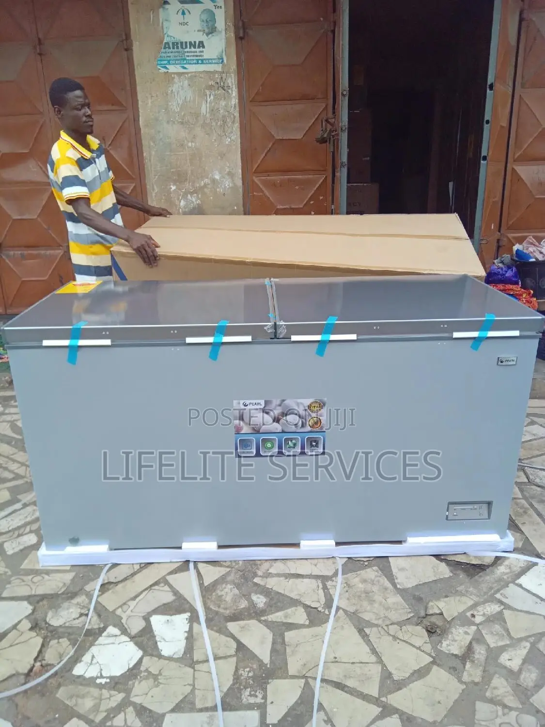 Chest Freezer Pearl 508 Litres(2 Doors+Sliding Glass)
