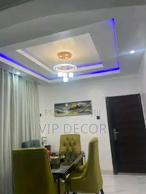 P.O.P: Vip Decor