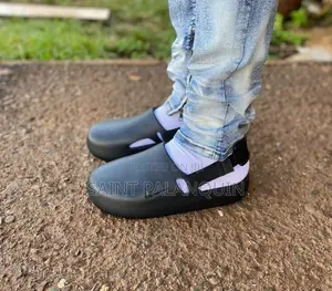 Nike Cro Slides