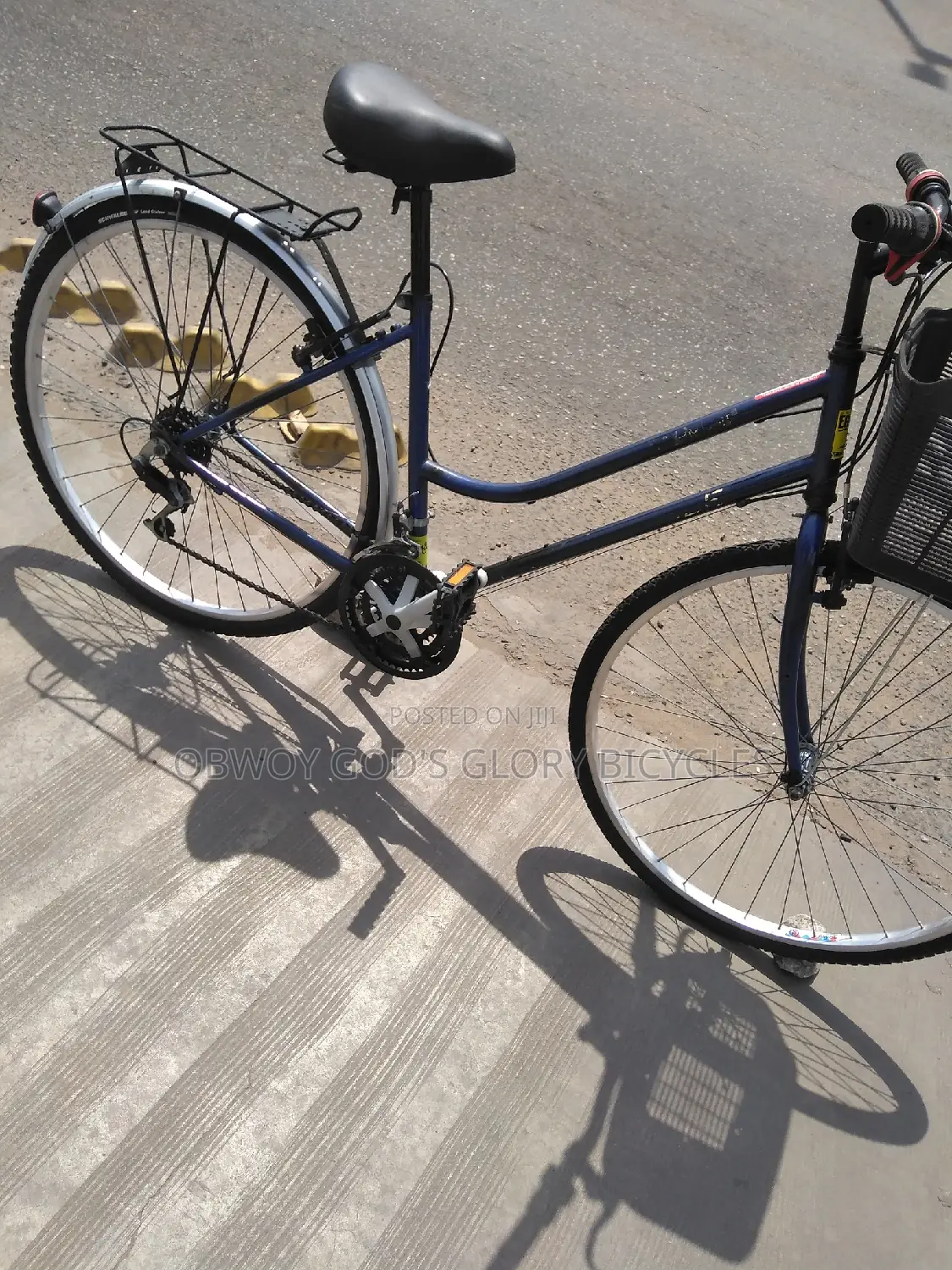 Ladies Carrier Bicycle 28 Wheel