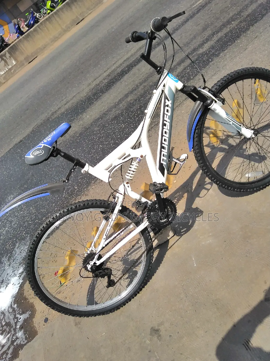26 Wheel Spring Bike White