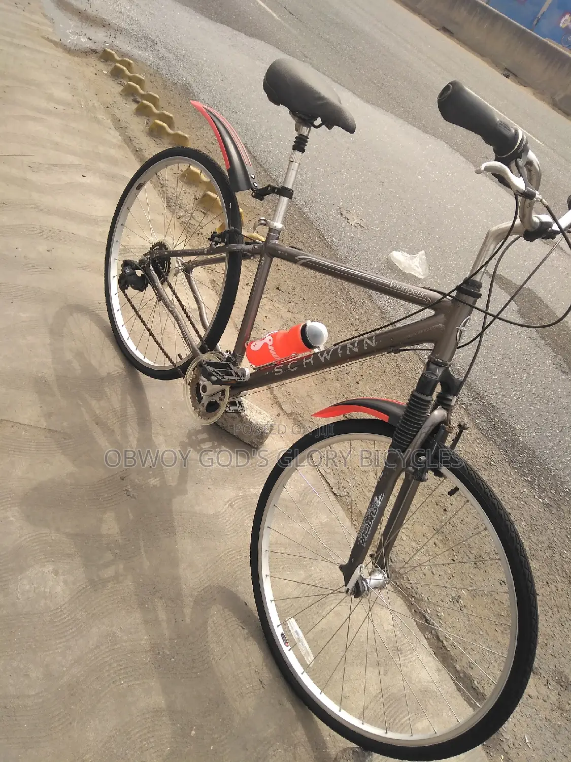 Sporty Bicycle Slim Tyres