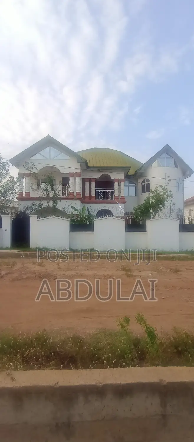3bdrm Apartment in Dome Pillar 2 for rent