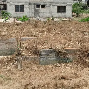 Plot With 3bedrooms Footings for Sale at Race Course Down