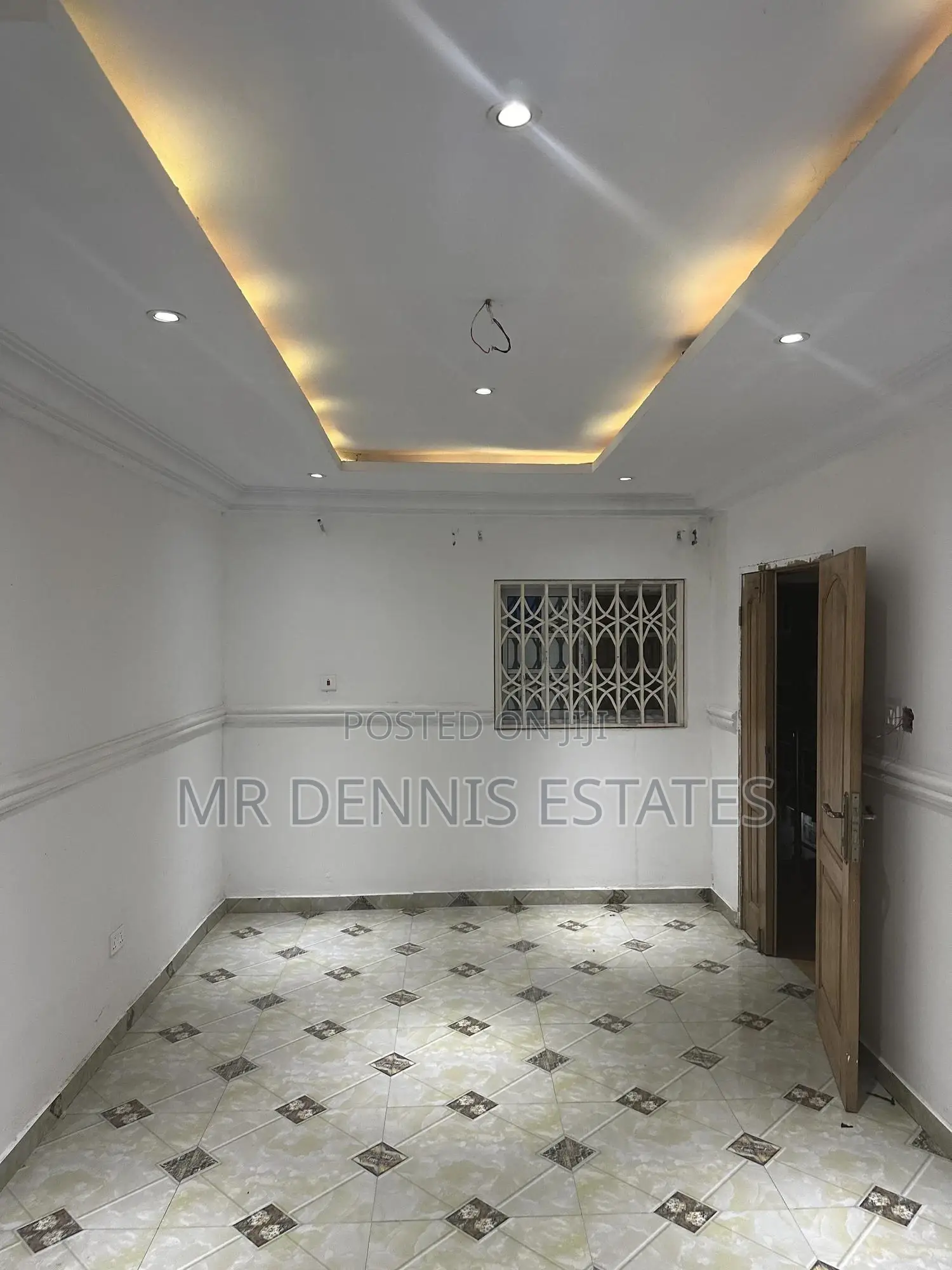 1bdrm Room & Parlour in Westhills Mall for rent