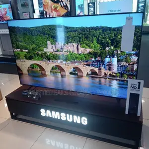 Samsung 65” Ultra-Thin Uhd Smart Voice-Controlled LED TV