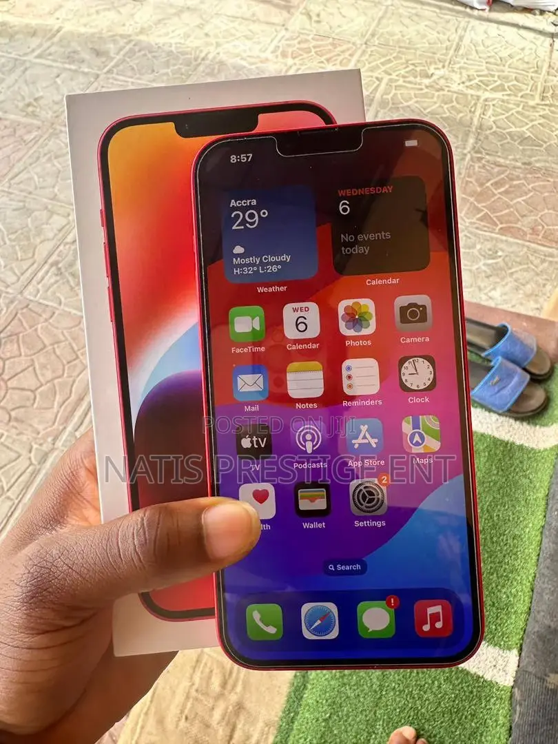 New Apple iPhone 15 Plus 128 GB Red