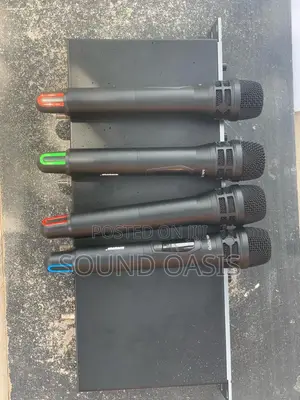 Shure Mx-7070 4-in-1 Wireless Microphone System