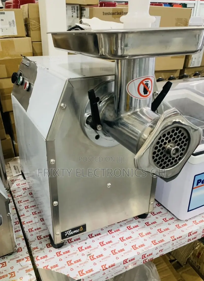 Powerful Frixty 32 Meat Mincer Grinder in Accra Metropolitan Restaurant & Catering Equipment