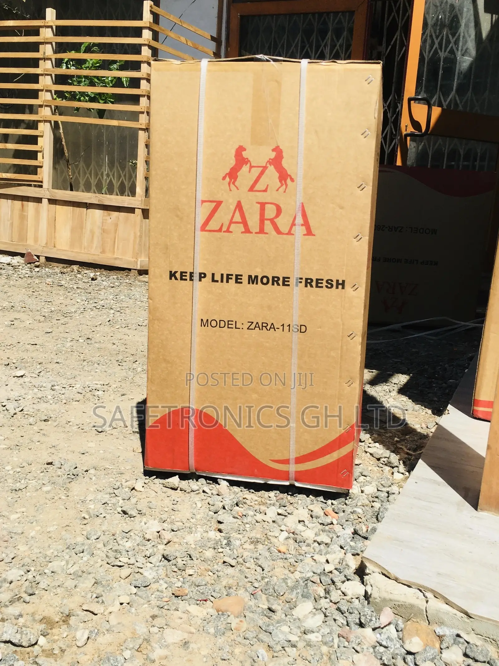 Singledoor Topfreezer Tabletop Zara-11sd 82L Fridge