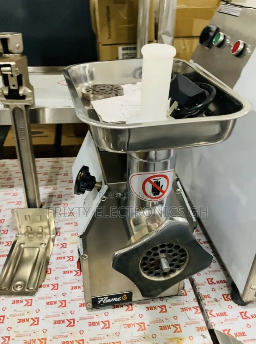 Adorable Frixty 12 Meat Mincer Grinder in Accra Metropolitan Restaurant & Catering Equipment