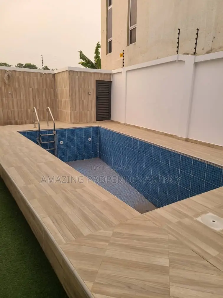 4bdrm House in Airport Residential Area for sale