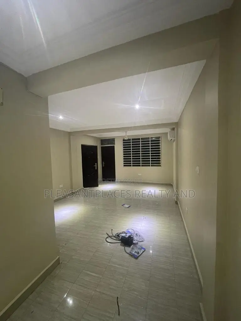 2bdrm Apartment in Pleasantplaces, Haatso for rent