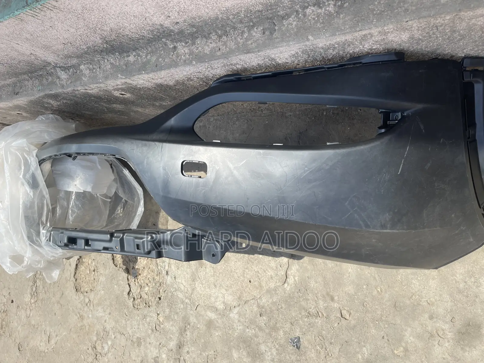 Honda HR-V 2016 Front Top Bumper Available
