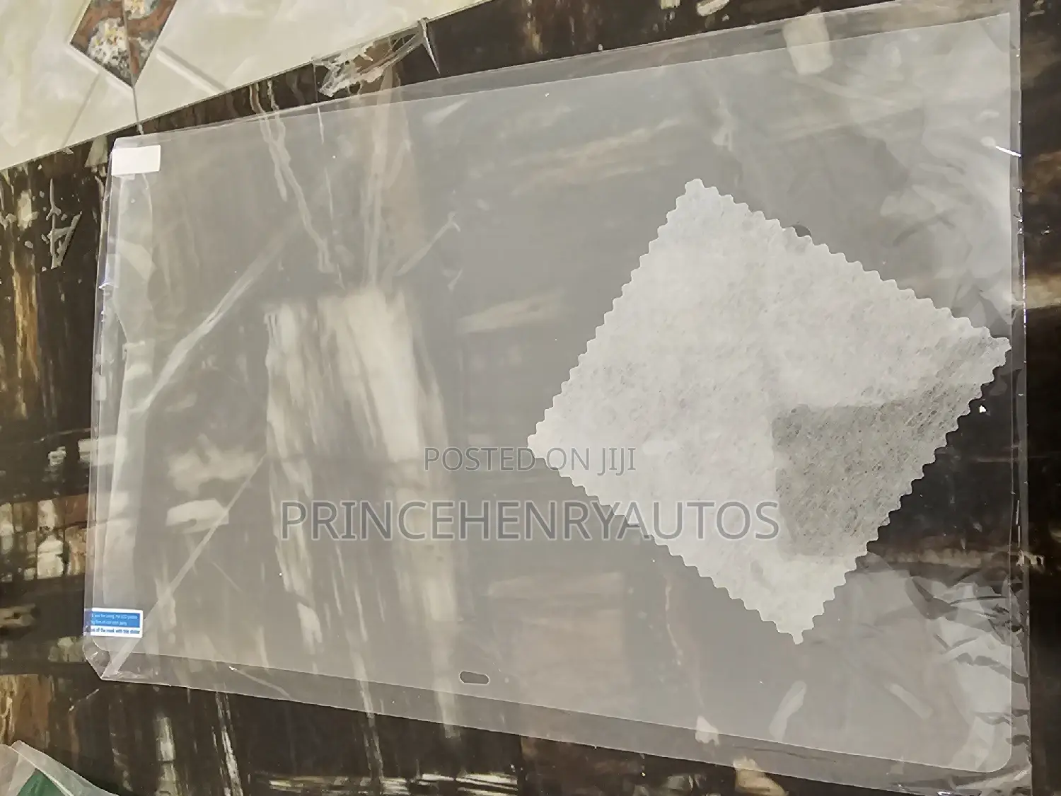 May Chen Macbook Pro 13" 2020-2023 Screen Protector