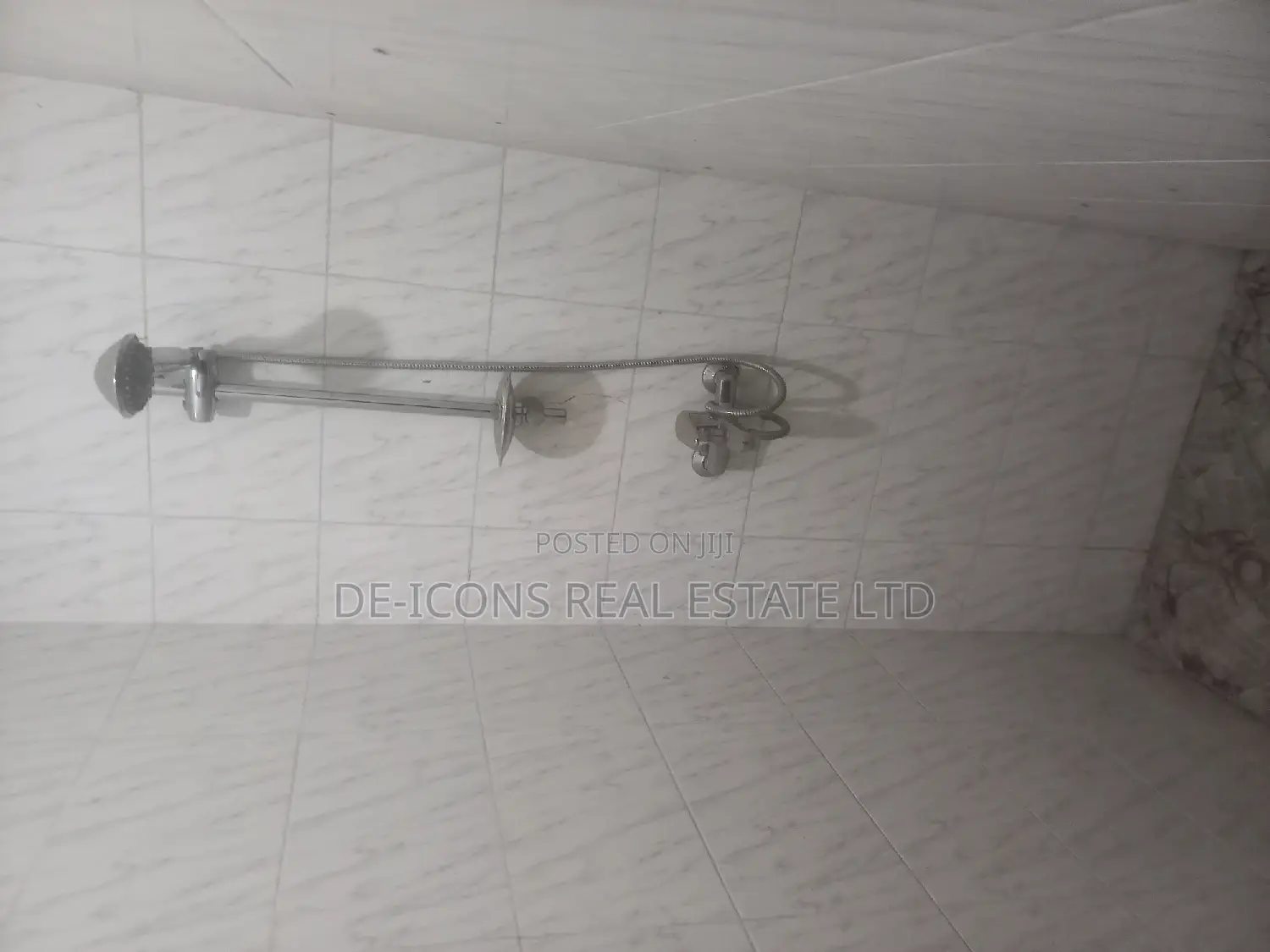 2bdrm Duplex in De-Icons Real Estate, Ga South Municipal for rent