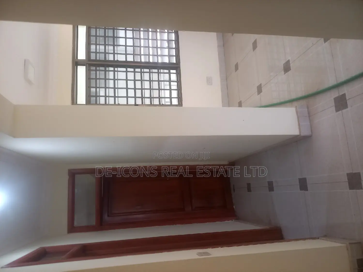 2bdrm Duplex in De-Icons Real Estate, Ga South Municipal for rent