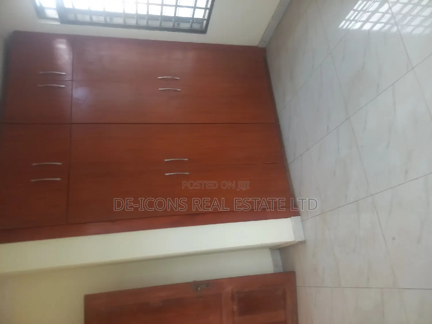 2bdrm Duplex in De-Icons Real Estate, Ga South Municipal for rent