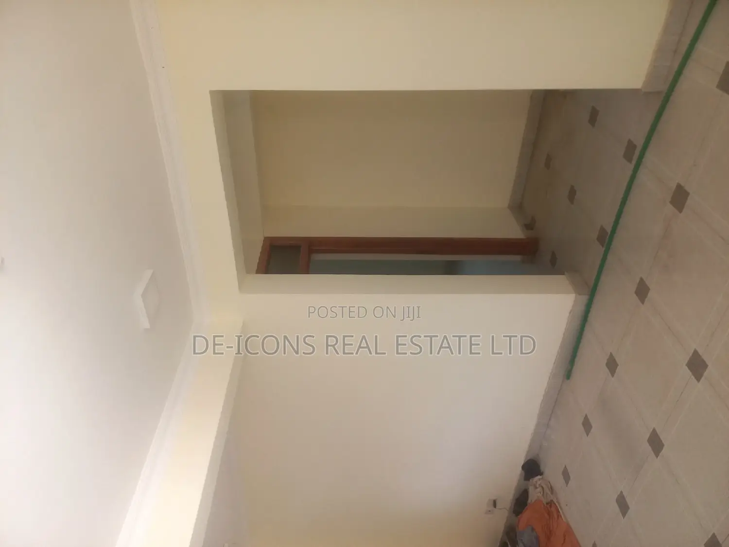 2bdrm Duplex in De-Icons Real Estate, Ga South Municipal for rent