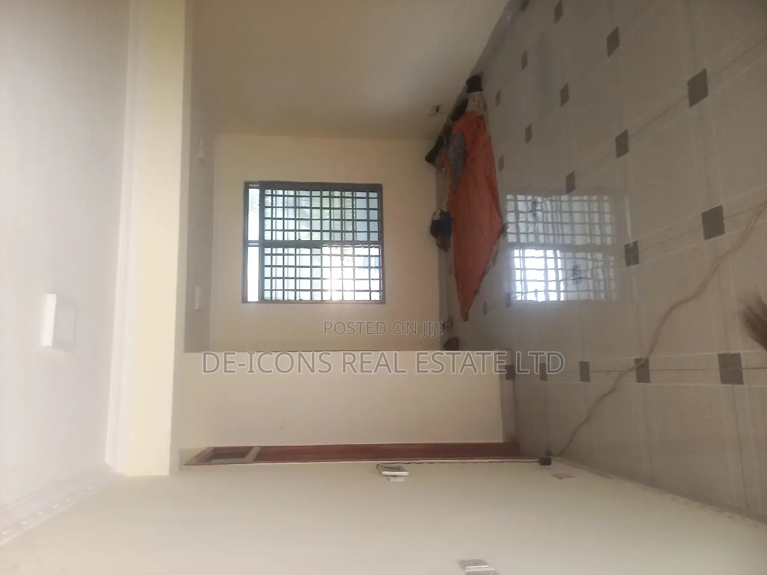 2bdrm Duplex in De-Icons Real Estate, Ga South Municipal for rent
