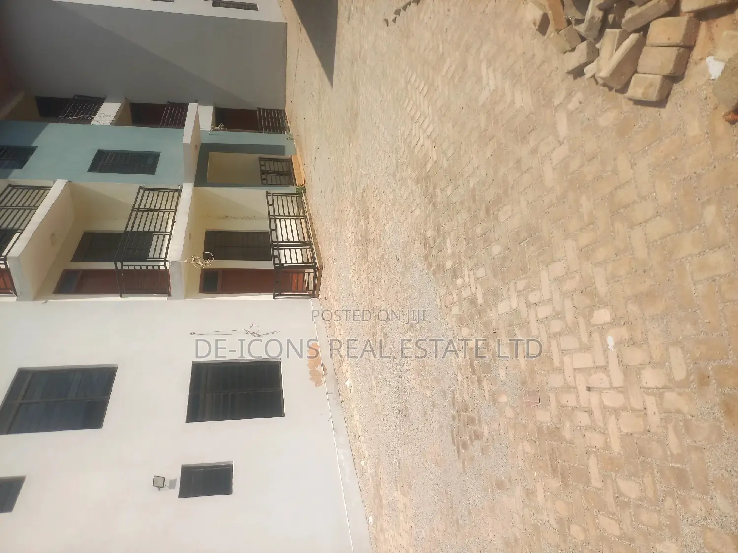 2bdrm Duplex in De-Icons Real Estate, Ga South Municipal for rent