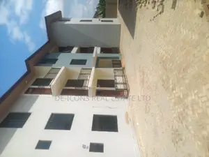 2bdrm Duplex in De-Icons Real Estate, Ga South Municipal for rent