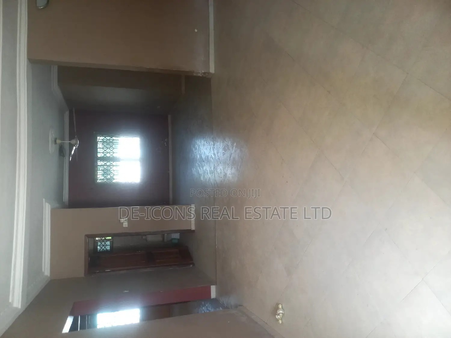 3bdrm Bungalow in De-Icons Real Estate, Ga South Municipal for rent