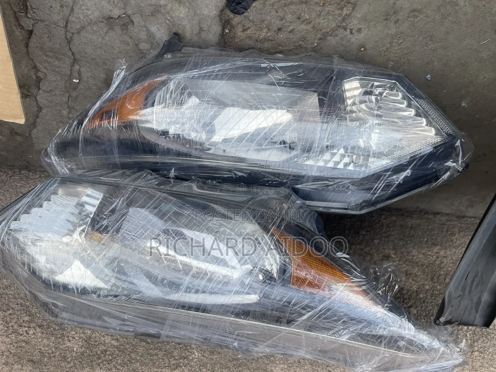 Honda HR-V 2016 Headlight Available