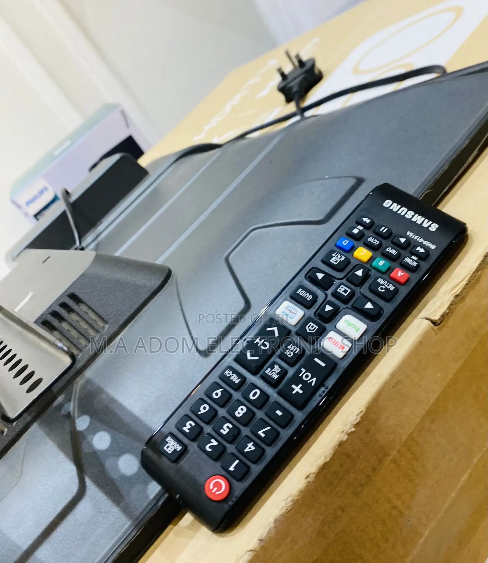 Fresh in Box Samsung Electric Remote Control(Black).
