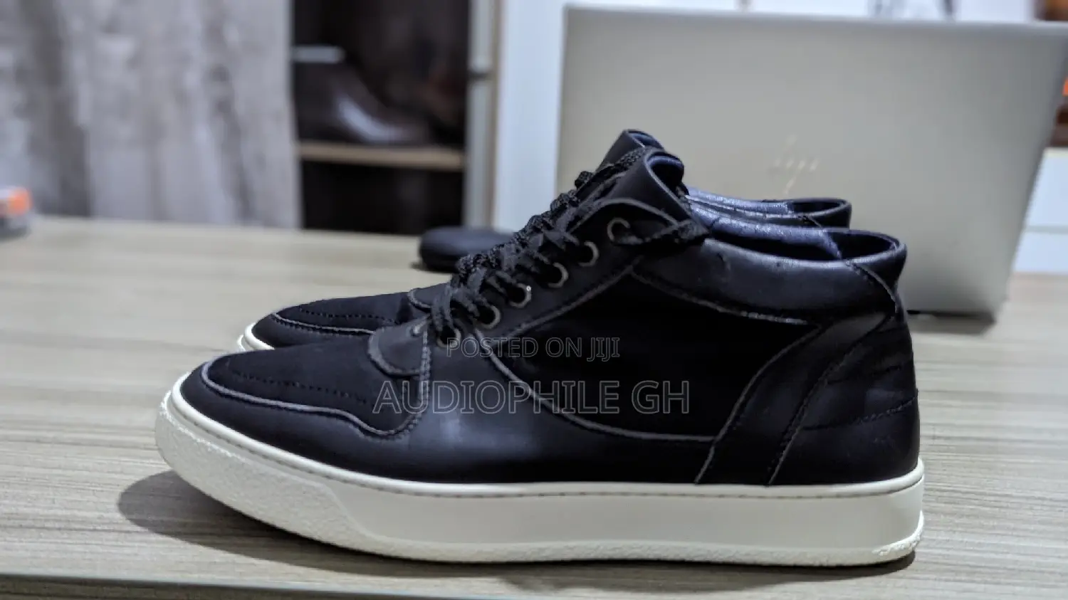 Kikc High Top Sneakers