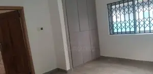 5bdrm House in Pokuase for rent
