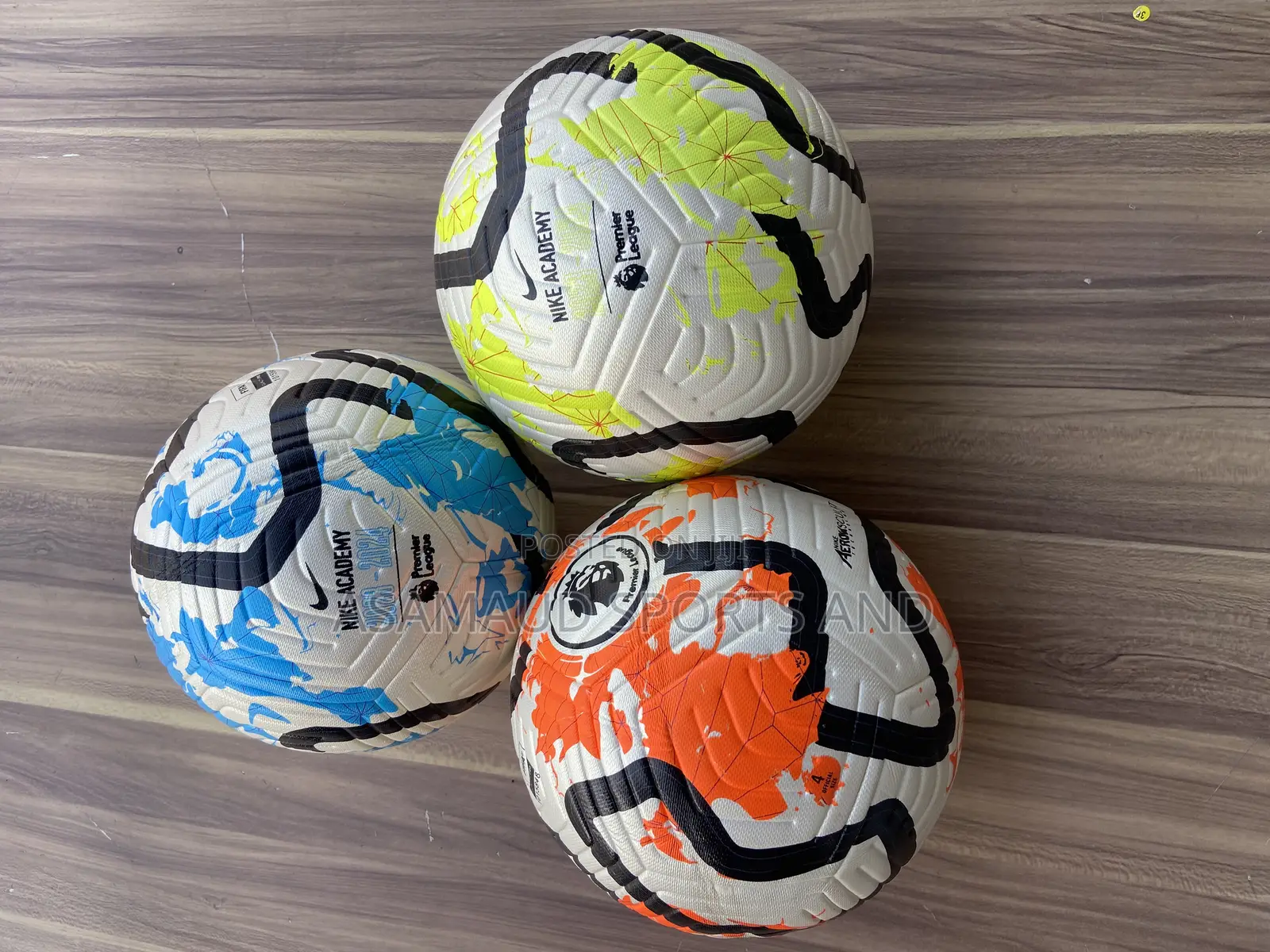 Original Size 4 Football Suitable for Grass Pitch