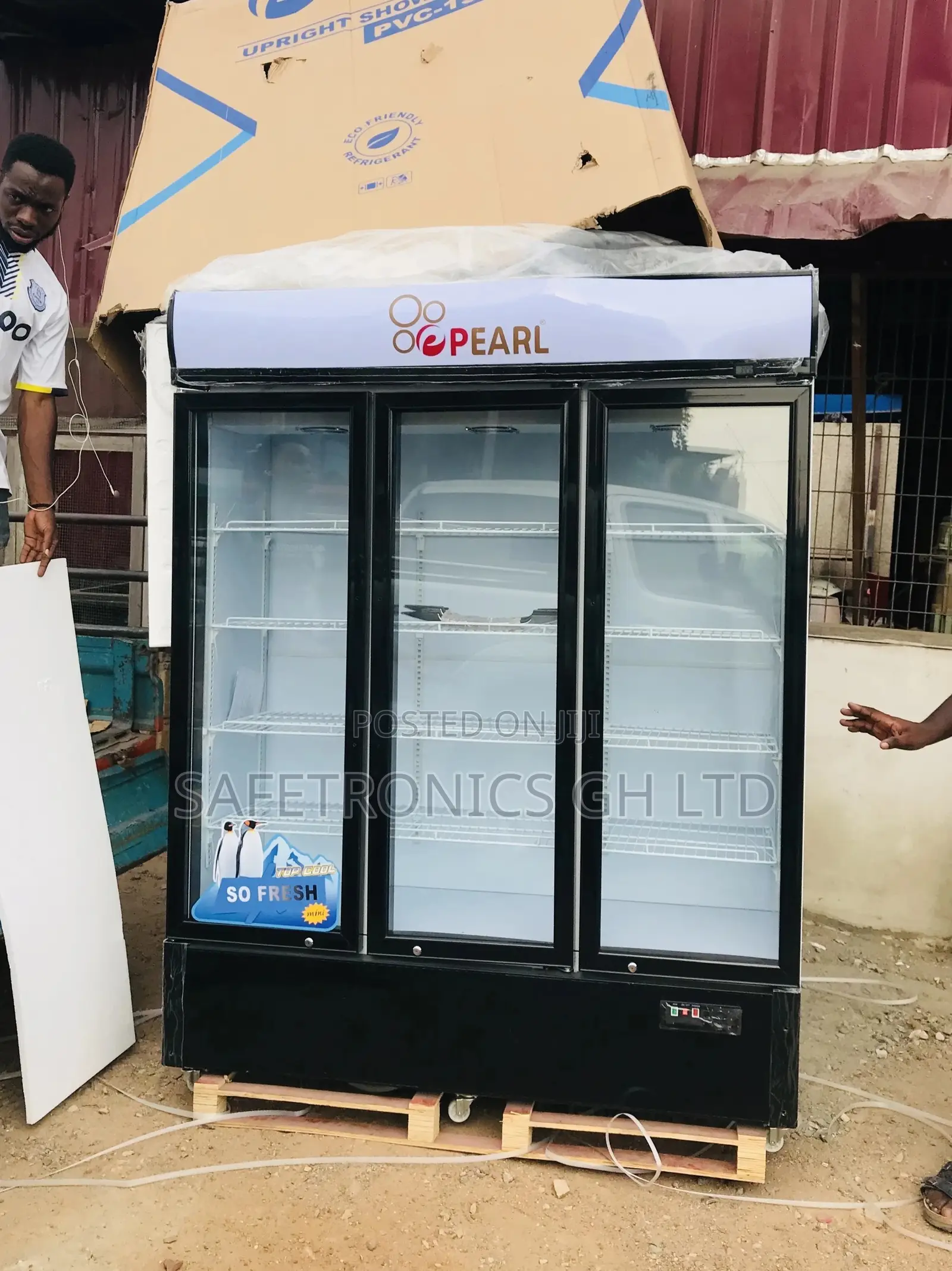 Lasting Pearl PVC-150 Electric Glass 3 Doors Display Fridge