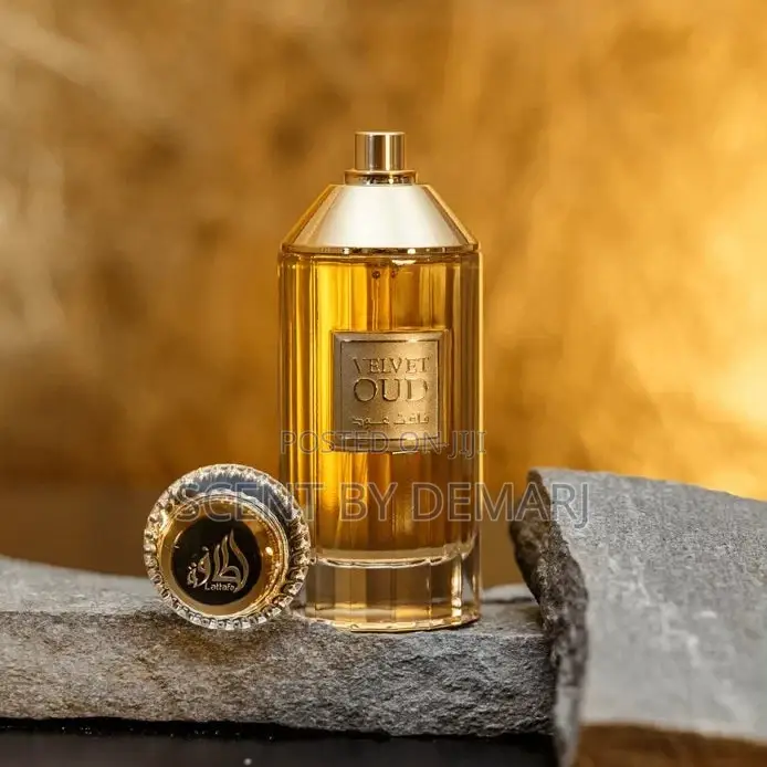 Velvet Oud by Lattafa