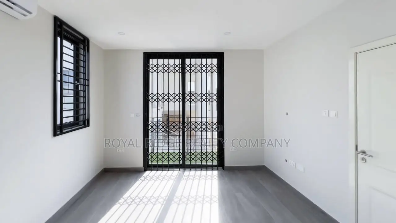 2bdrm Townhouse / Terrace in Tseaddo, Accra Metropolitan for rent
