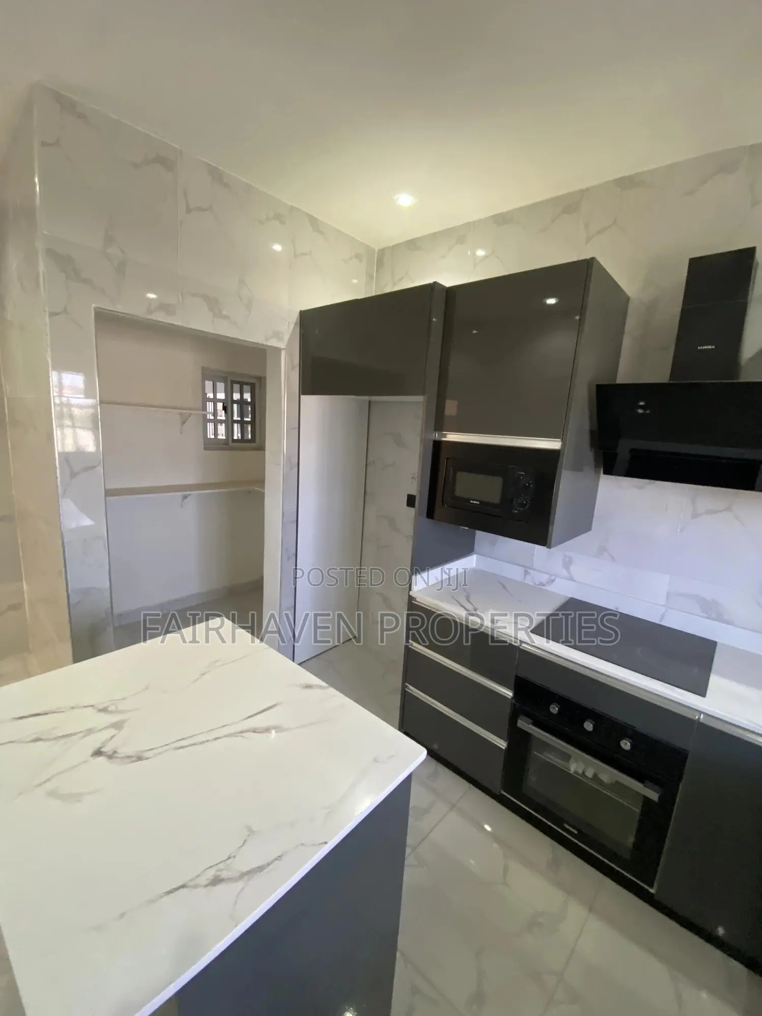 2bdrm Apartment in East Airport for rent