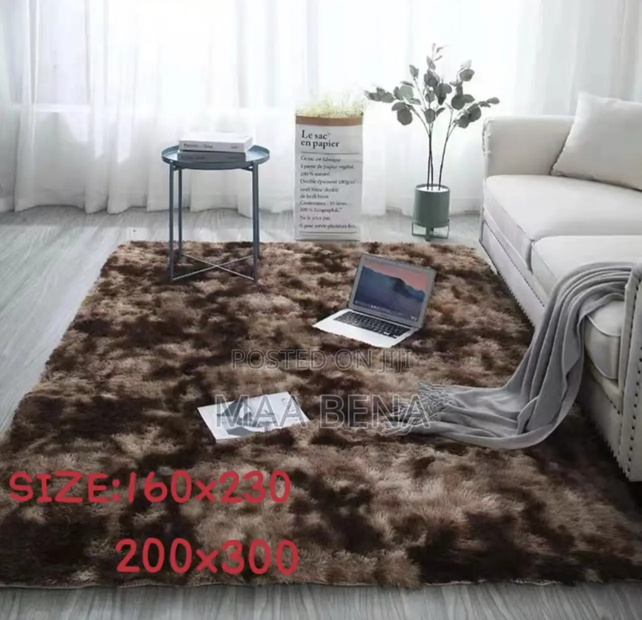 Fluffy Center Carpet