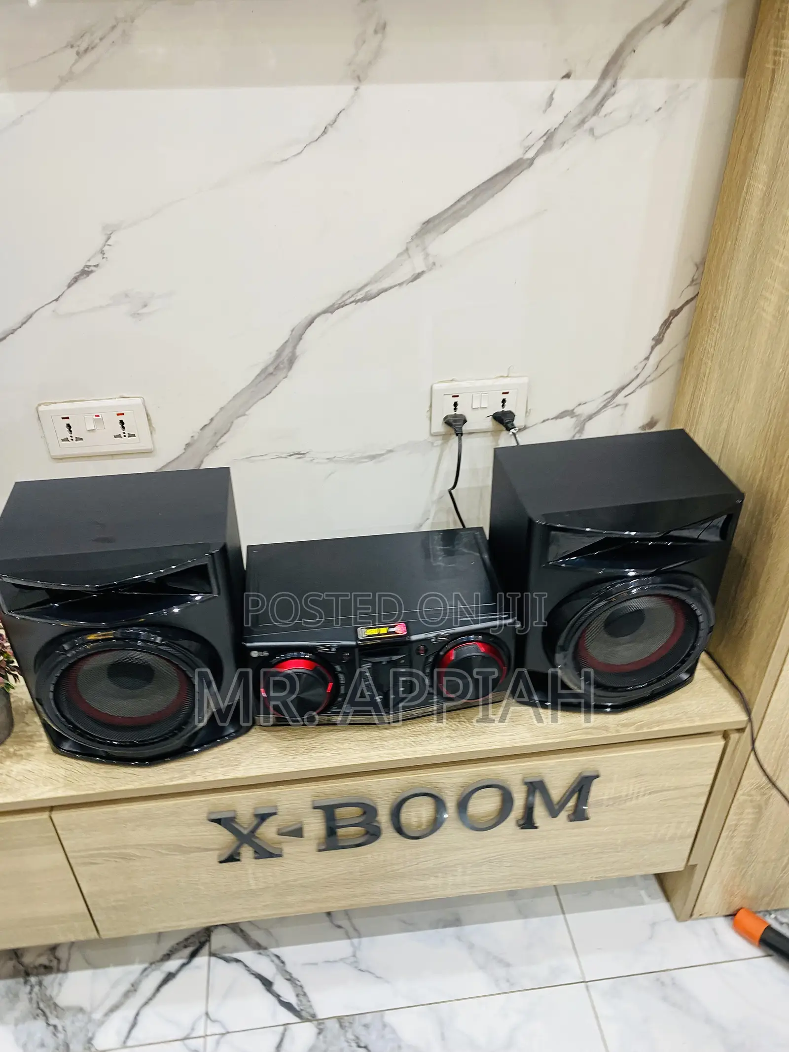 Well Design LG Xboom Bluetooth Home Theater(Black).