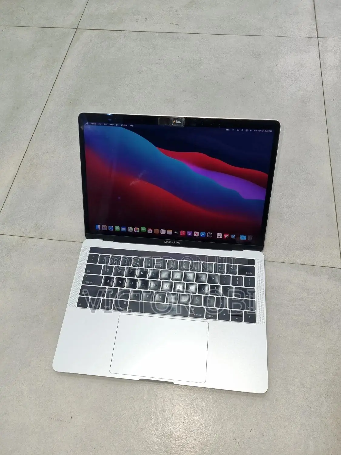 Laptop Apple MacBook Pro 2017 8GB Intel Core I5 SSD 256GB
