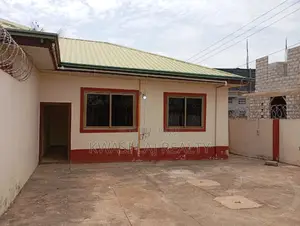 2bdrm House in Redtop, Weija for rent
