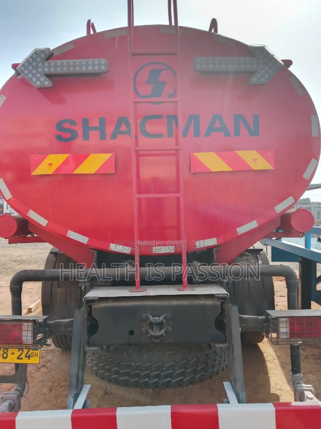 Brand New Water Burser/Tanker Shacman, 20,000liters for Sale