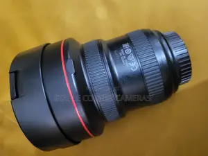 CANON Ef 11-24mm F4.0 L Usm Ultra Wide Angle Lens