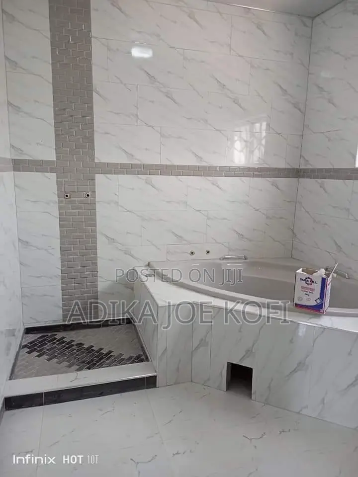 Excellent Stone's and Tilling Work