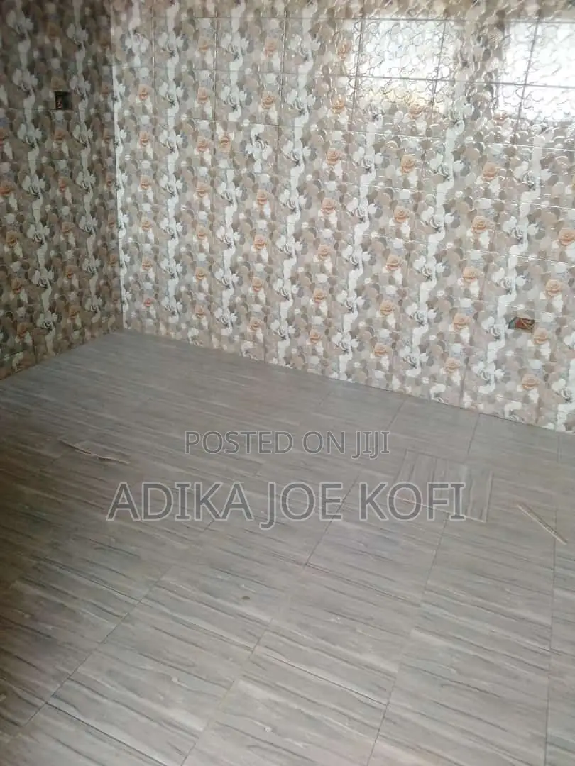 Excellent Stone's and Tilling Work