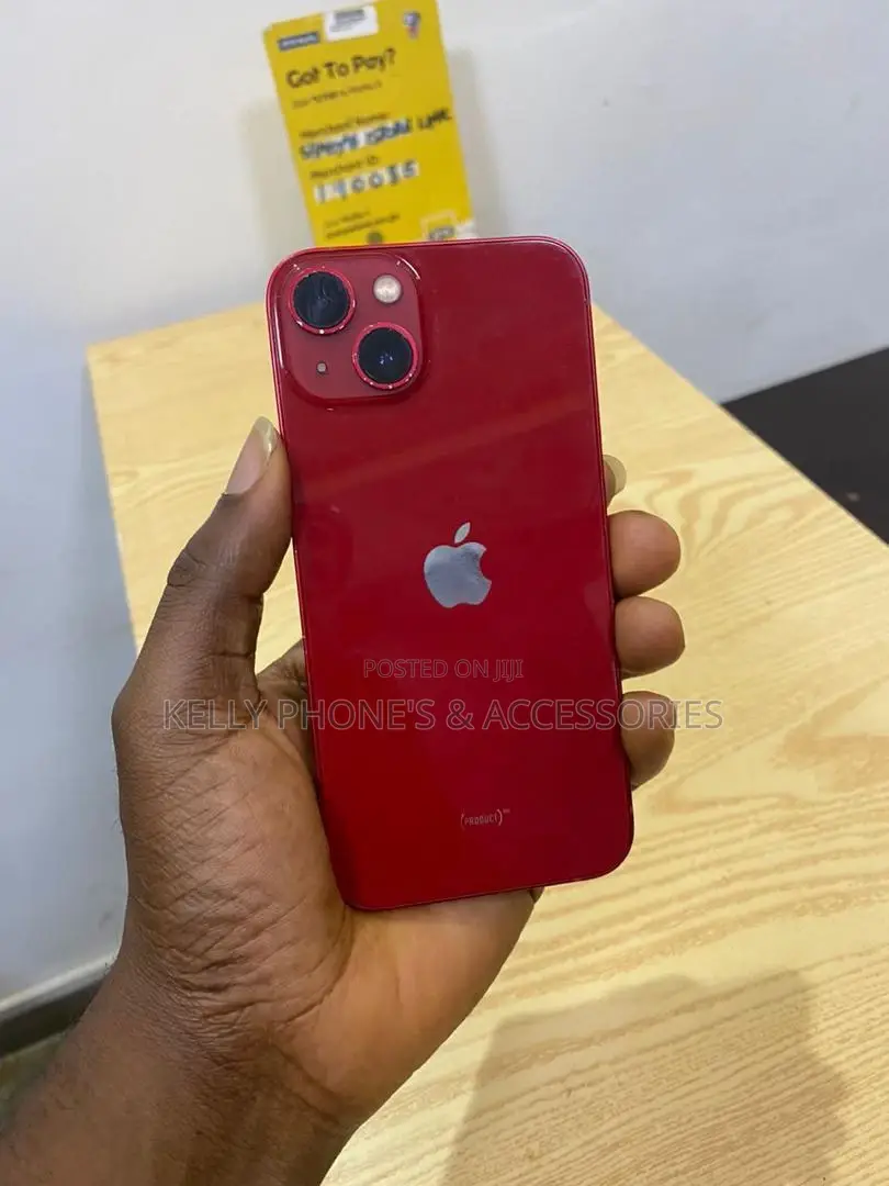 Apple iPhone 13 128 GB Red